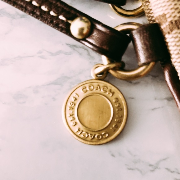 Authentic Coach Wristlet - Picture 2 of 4